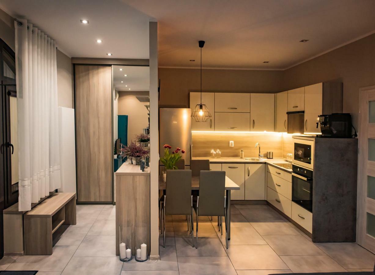 Ferienwohnung Apartament Nad Stawami Sanok Exterior foto