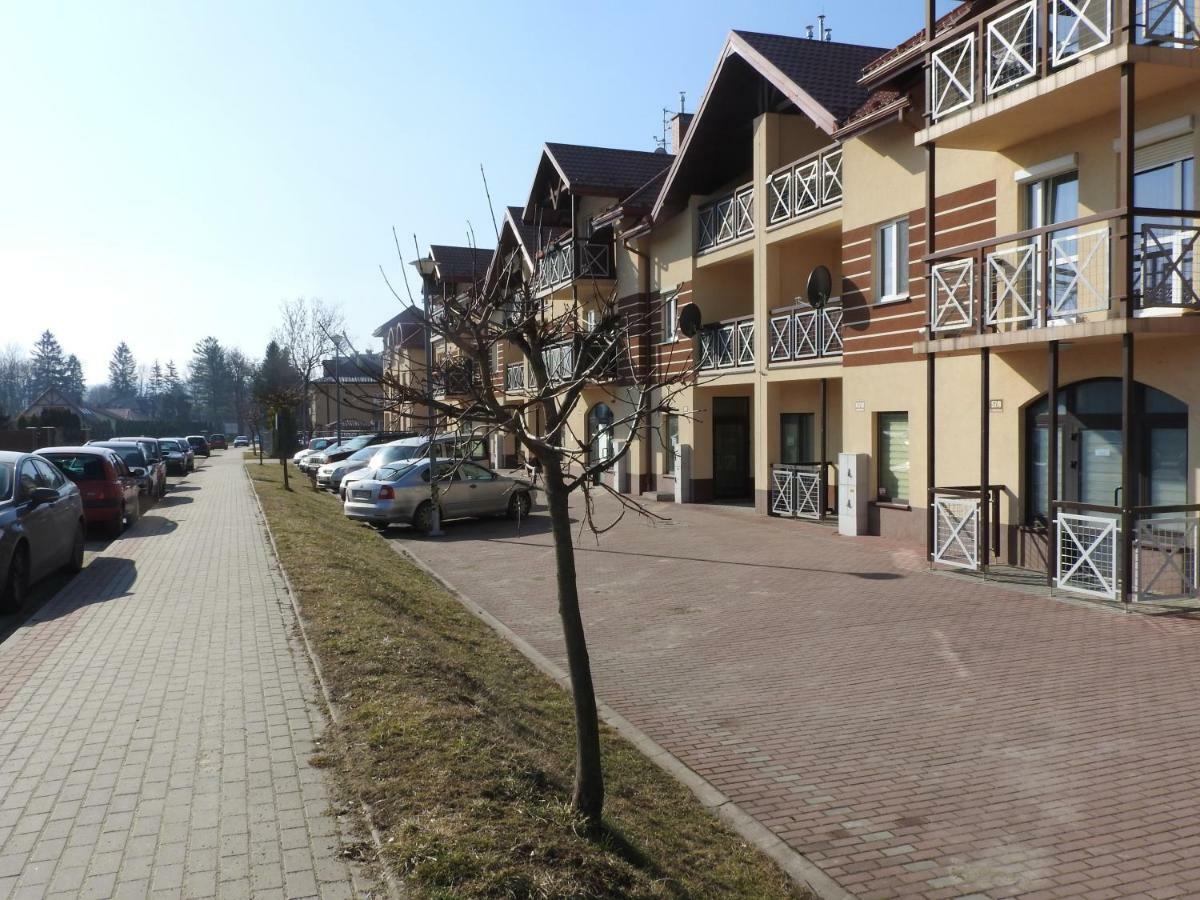 Ferienwohnung Apartament Nad Stawami Sanok Exterior foto